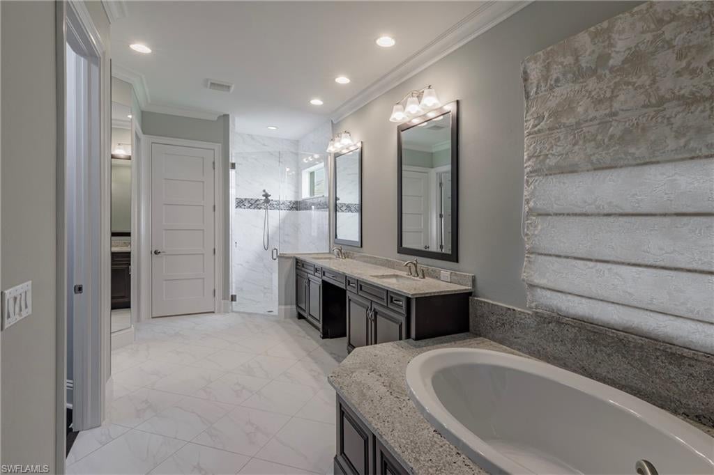 ISLES OF COLLIER PRESERVE - Residential