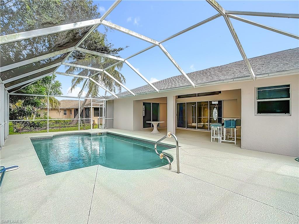 SAN CARLOS PARK - Residential