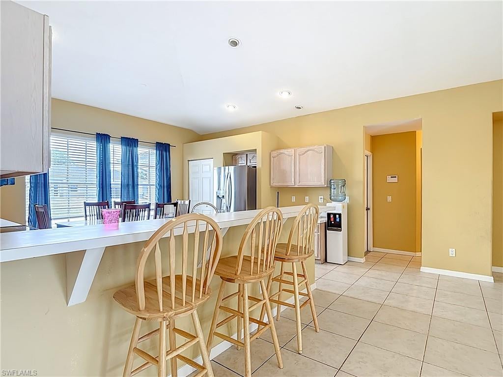 SAN CARLOS PARK - Residential