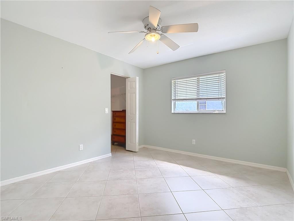 SAN CARLOS PARK - Residential