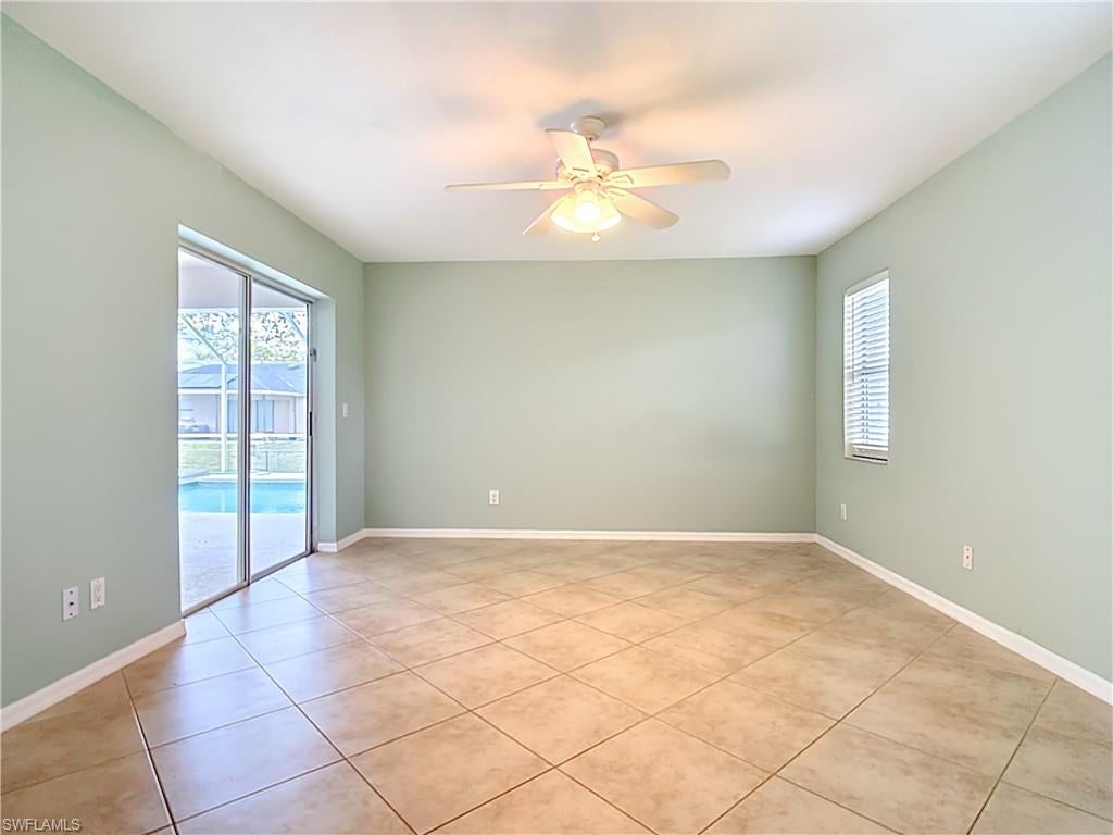 SAN CARLOS PARK - Residential