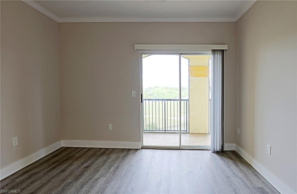 ROYAL GREENS - Residential Lease