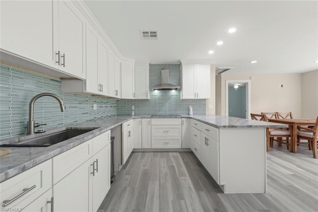SANIBEL SHORES - Residential