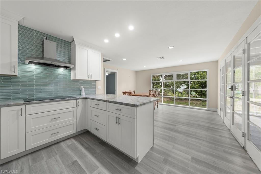 SANIBEL SHORES - Residential