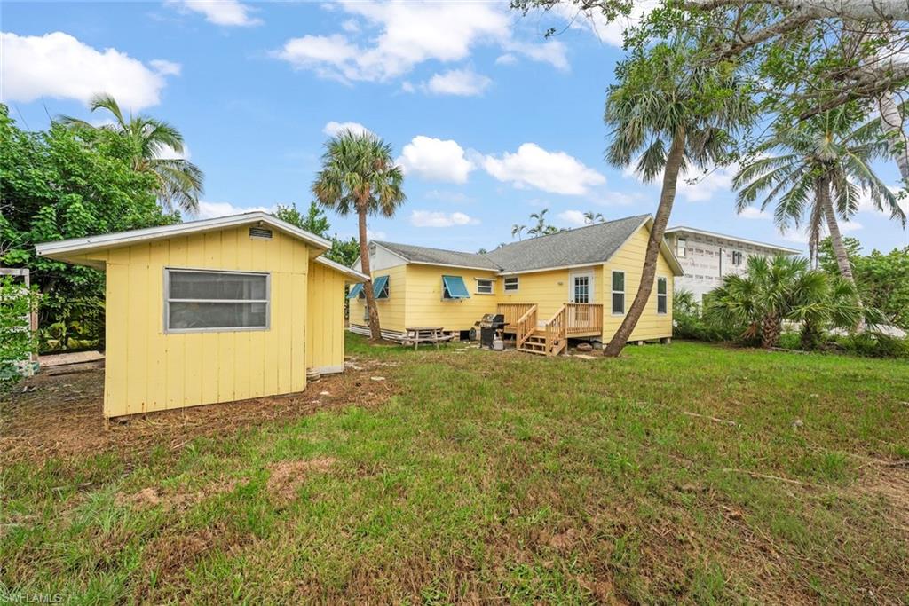 SANIBEL SHORES - Residential