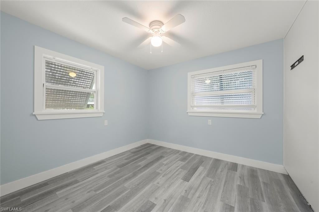 SANIBEL SHORES - Residential
