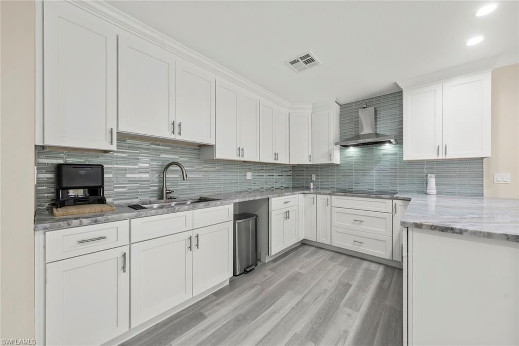 SANIBEL SHORES - Residential