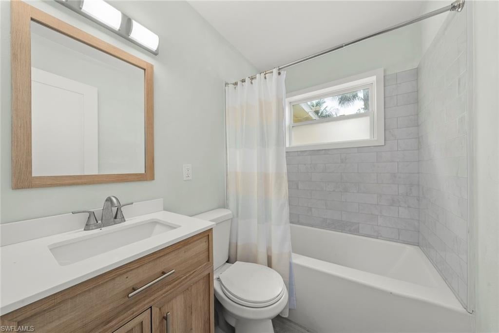 SANIBEL SHORES - Residential