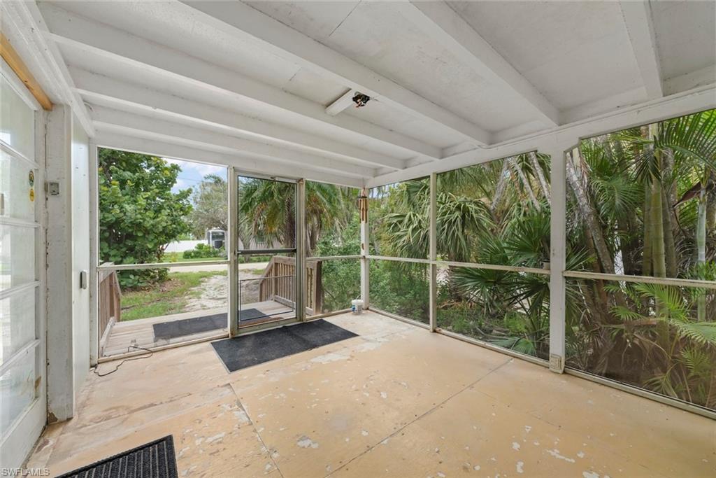 SANIBEL SHORES - Residential
