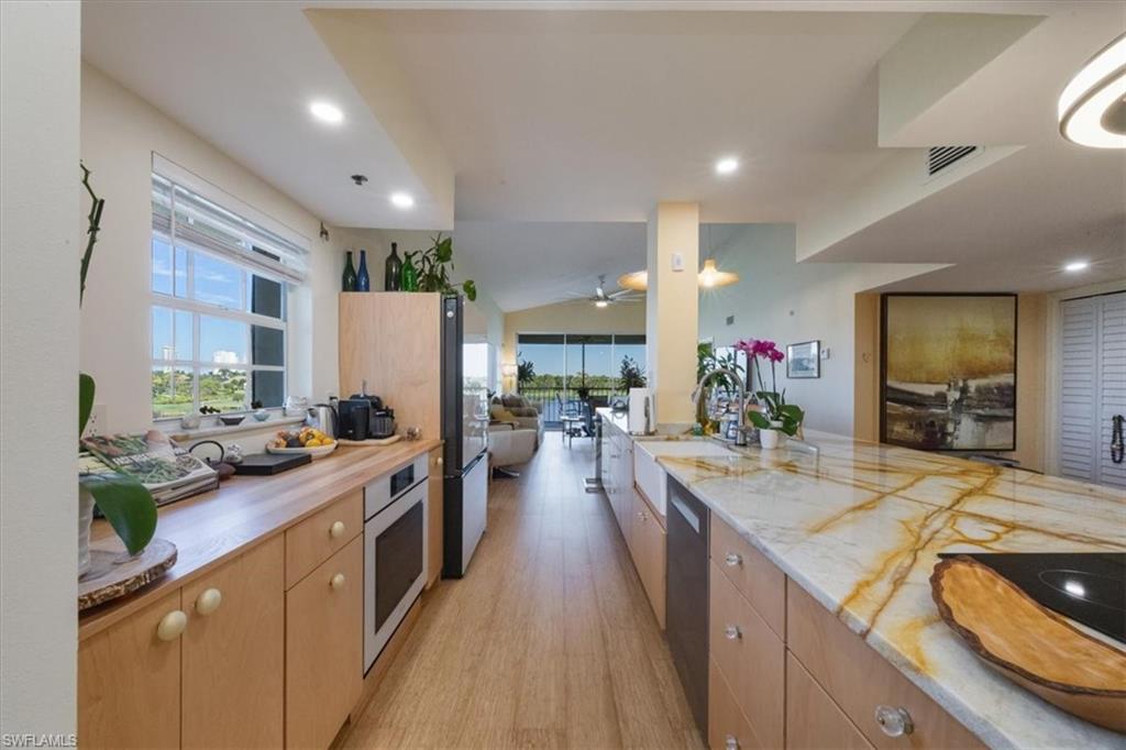 GREENBRIAR - Residential Lease