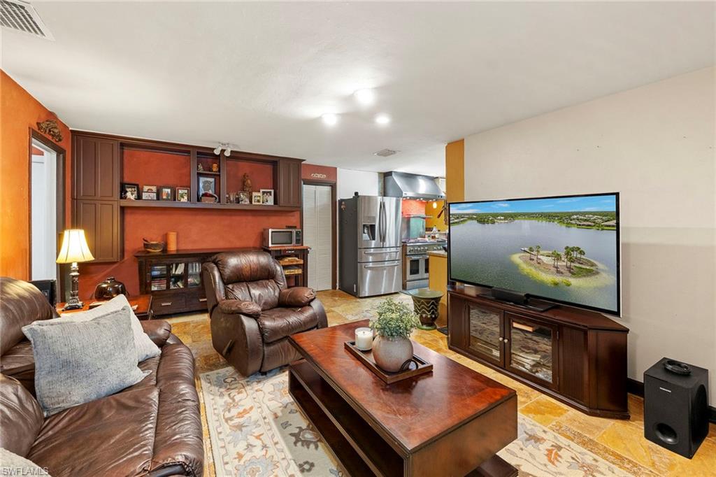 GREENWOOD - Residential
