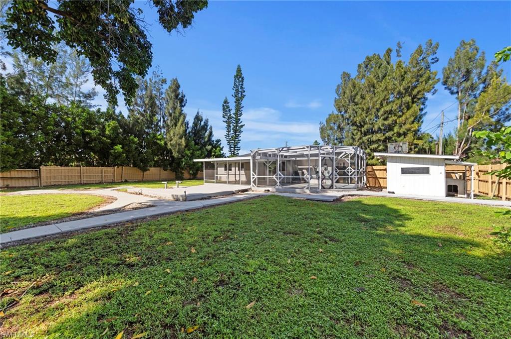 SAN CARLOS PARK - Residential