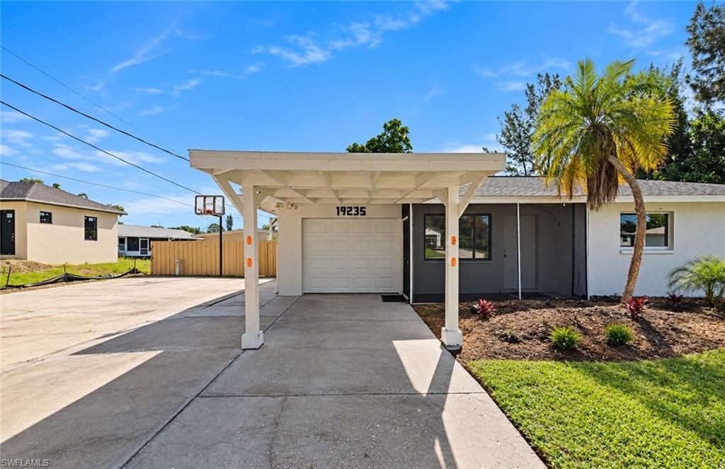 SAN CARLOS PARK - Residential