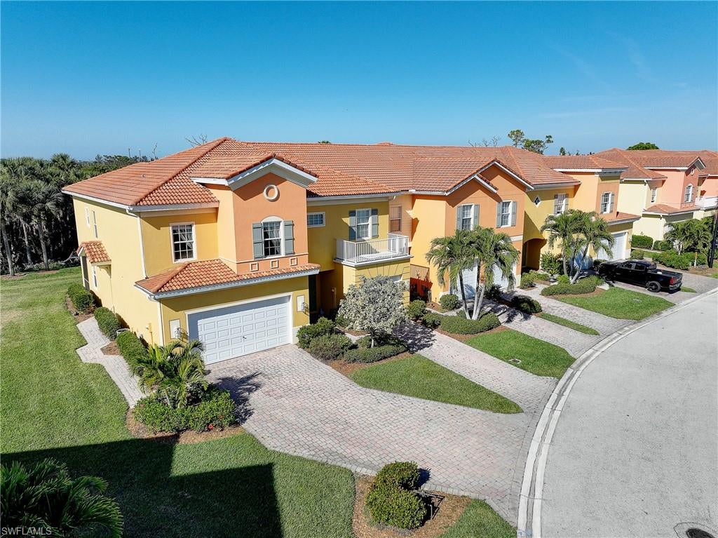 SAIL HARBOUR - Residential