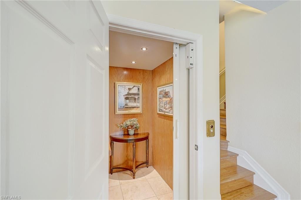 SAIL HARBOUR - Residential