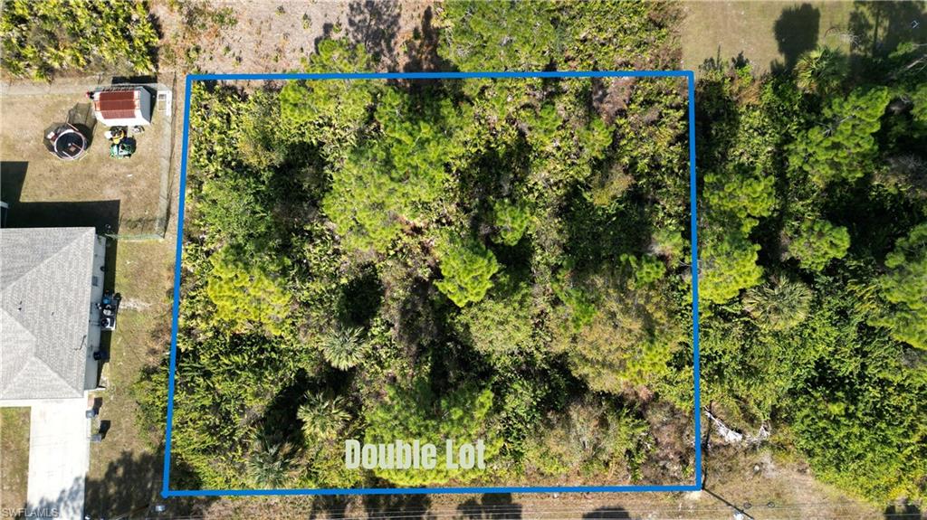 LEHIGH ACRES - Land