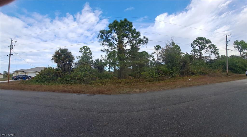 LEHIGH ACRES - Land
