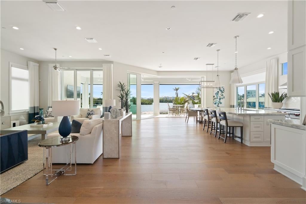 BONITA BEACH - Residential