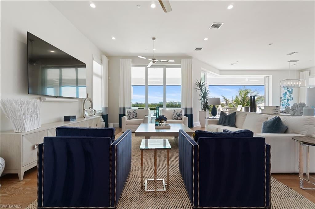 BONITA BEACH - Residential