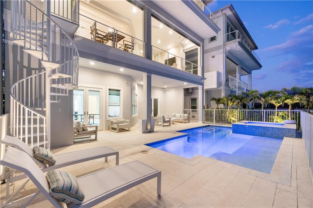 BONITA BEACH - Residential