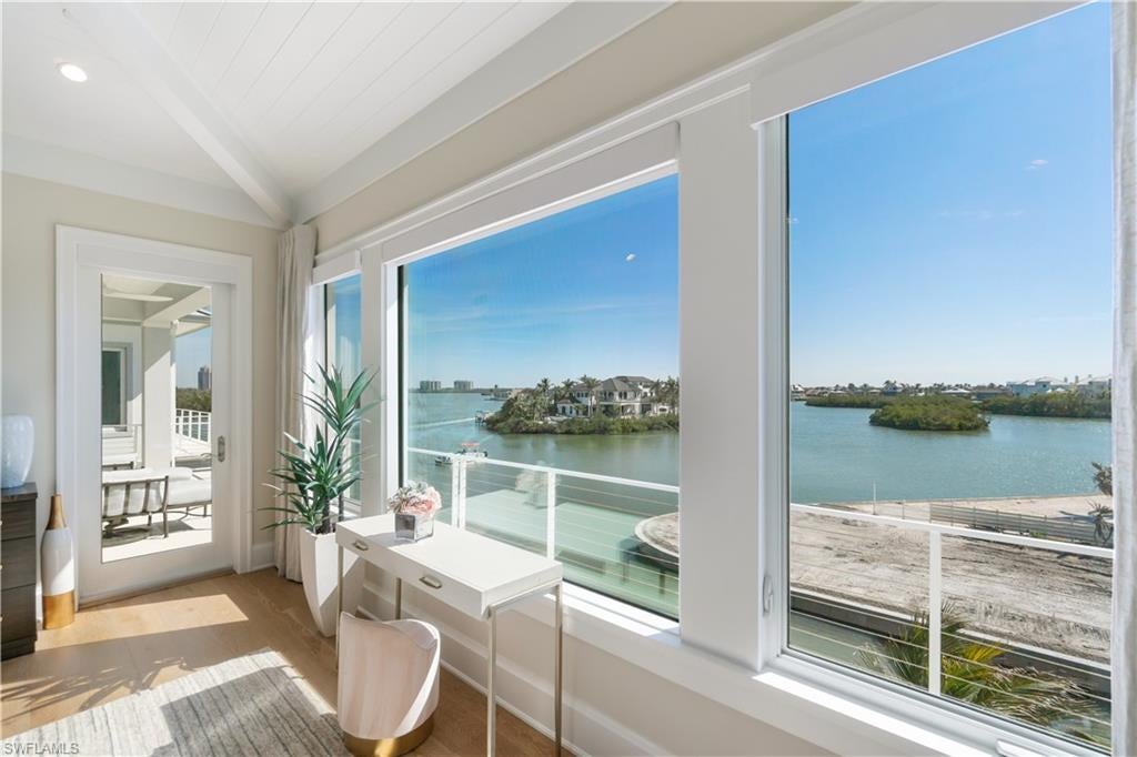 BONITA BEACH - Residential