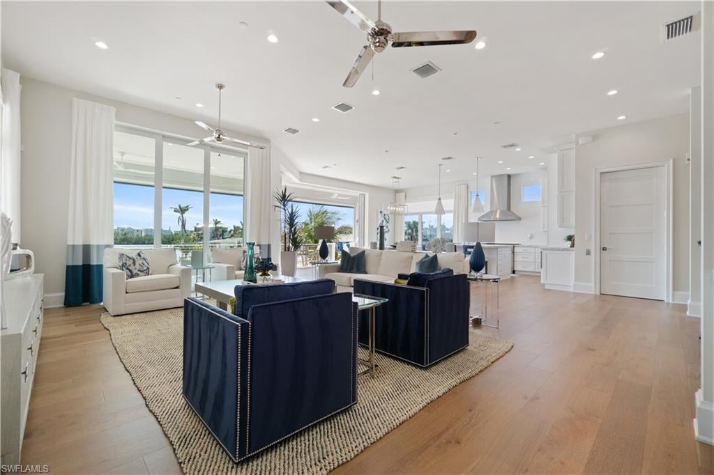 BONITA BEACH - Residential