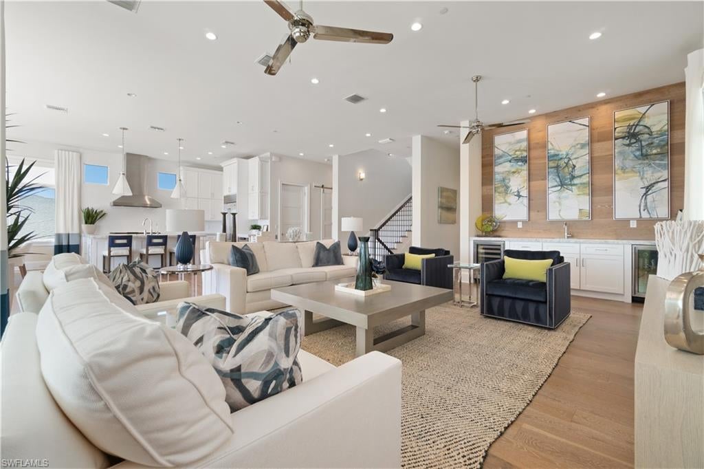 BONITA BEACH - Residential