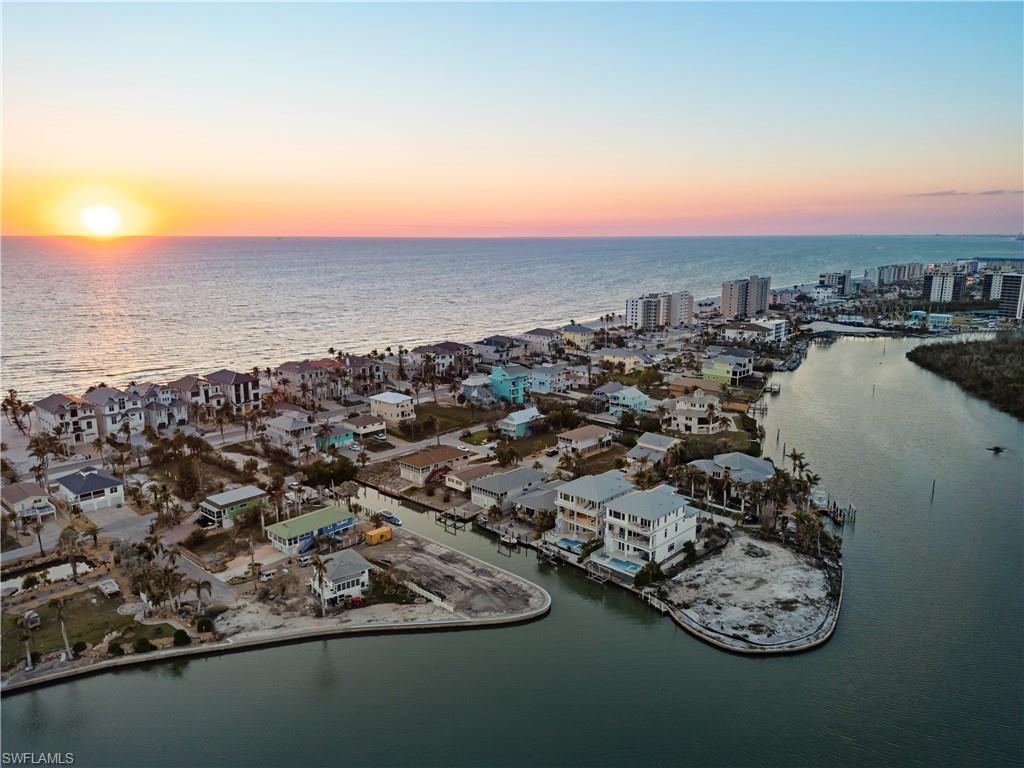 BONITA BEACH - Residential