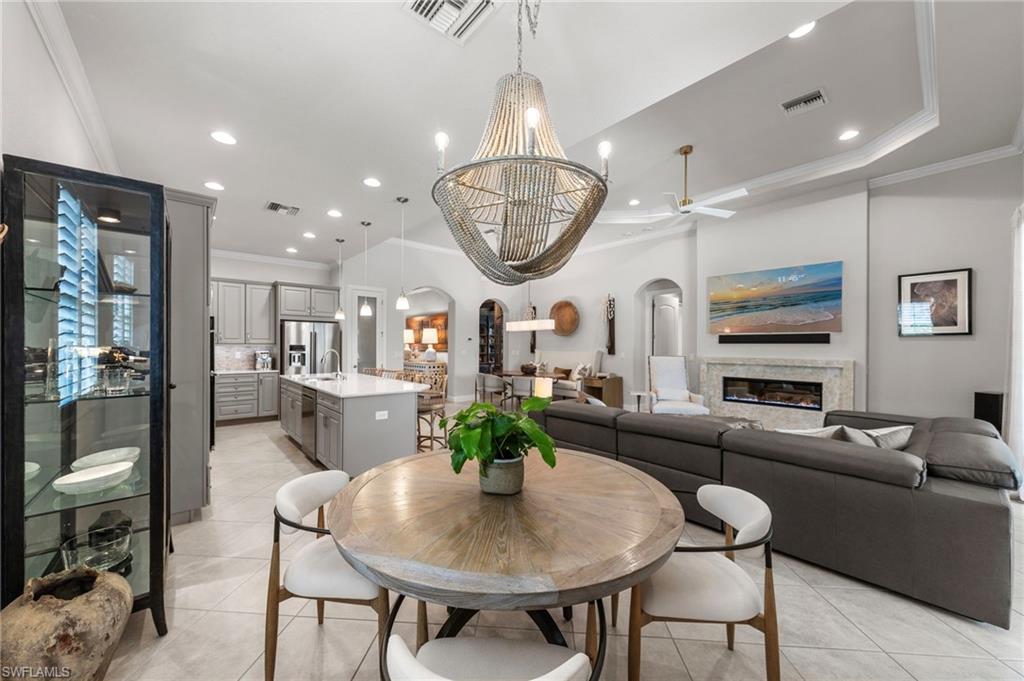 CORDOVA AT SPANISH WELLS - Residential