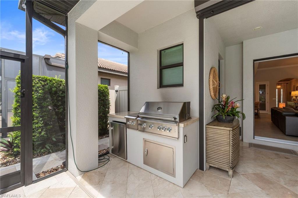 CORDOVA AT SPANISH WELLS - Residential