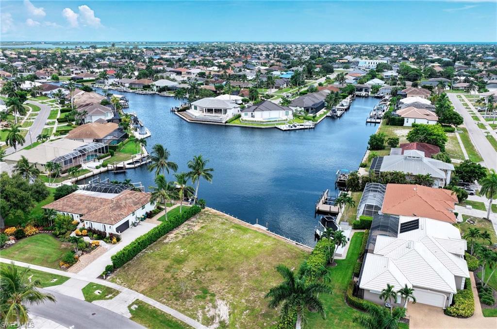 MARCO ISLAND - Land