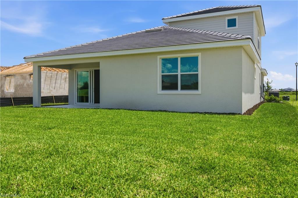 COUNTRY CLUB - Residential