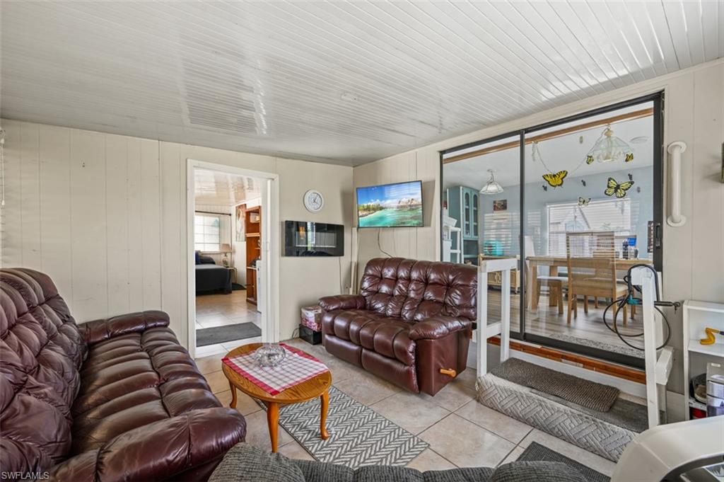 HOLIDAY CONDO INC - Residential