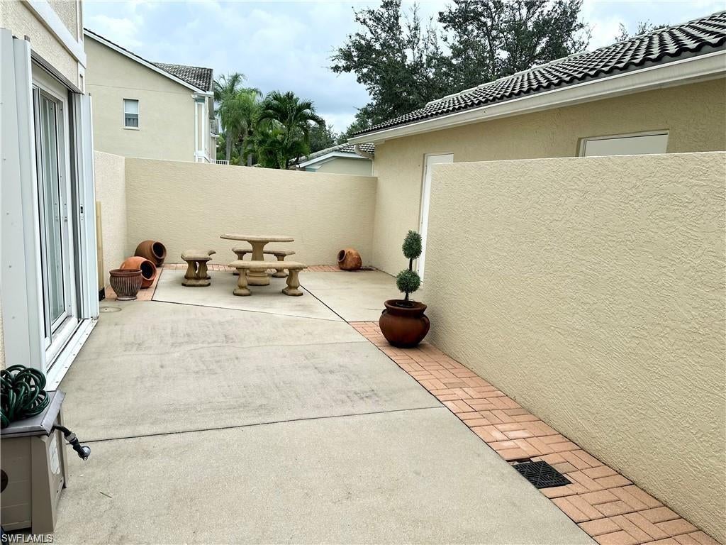 BERMUDA PARK - Residential Lease