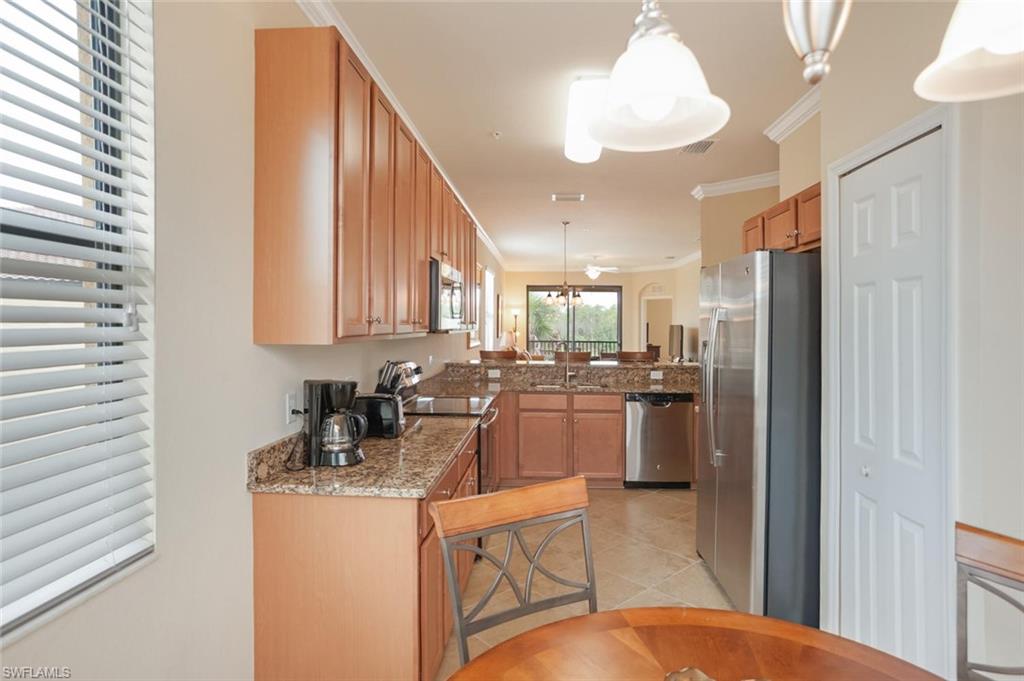 ALBERI ACQUA - Residential Lease