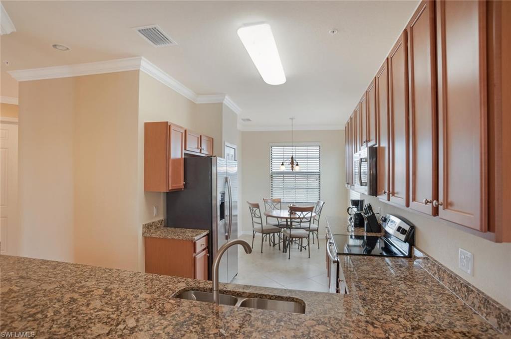 ALBERI ACQUA - Residential Lease
