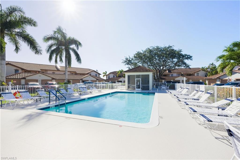 SUNSET CAY VILLAS - Residential