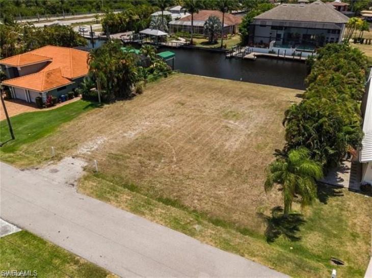 DEEP LAGOON ESTATES - Land