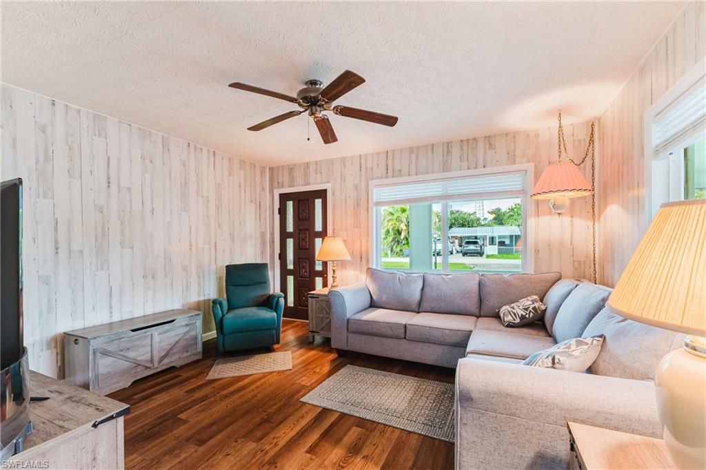 KLINE MANOR - Residential