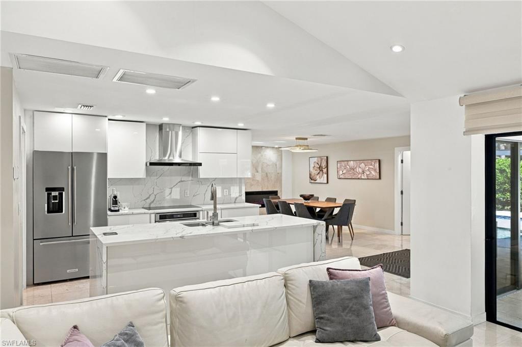 WHISKEY CREEK - Residential