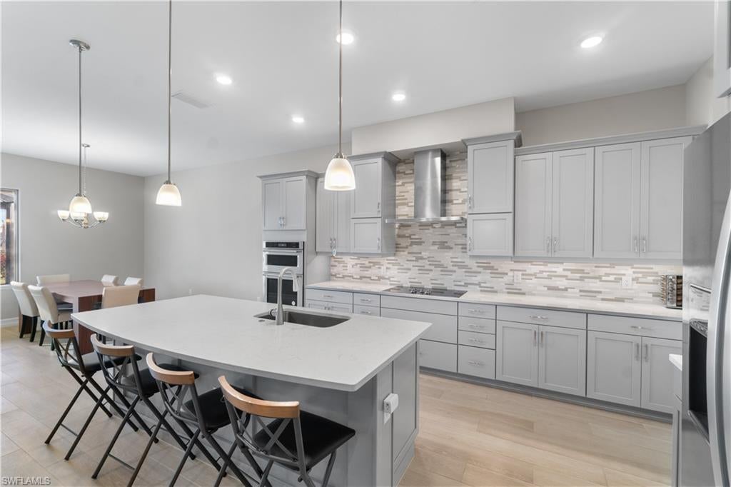 ROYAL PALM GOLF ESTATES - Residential Lease