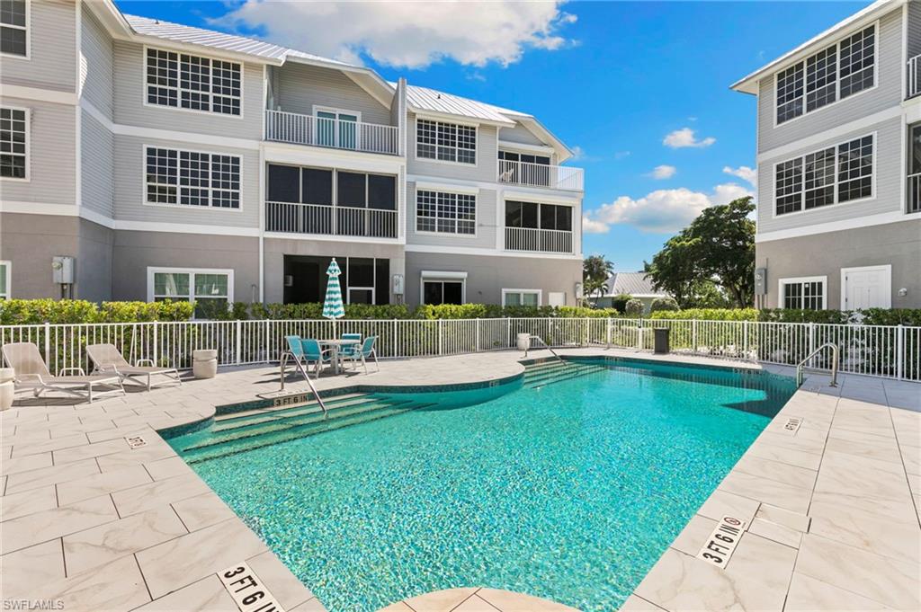 VILLAS AT BAREFOOT BEACH - Residential