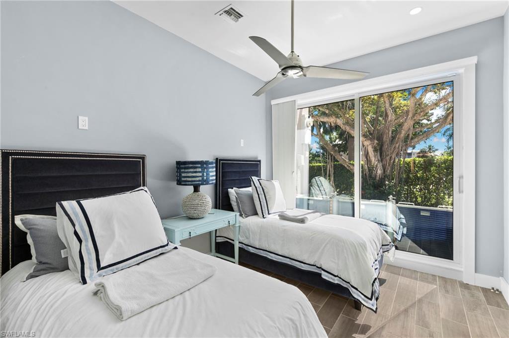 VILLAS AT BAREFOOT BEACH - Residential
