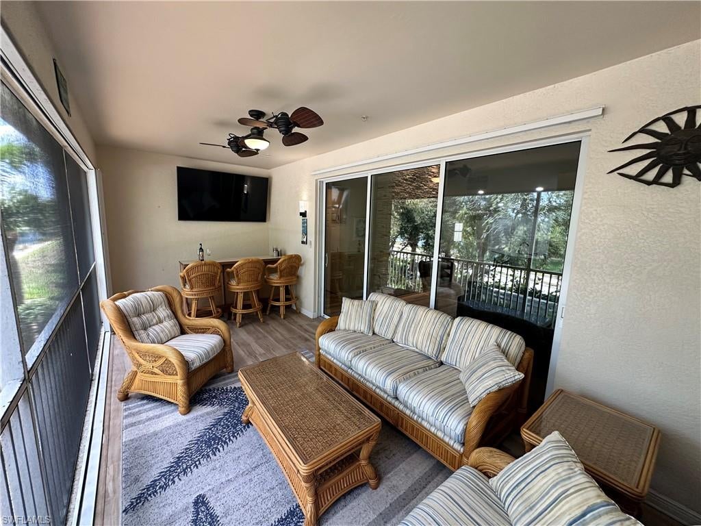 SABAL POINTE - Residential