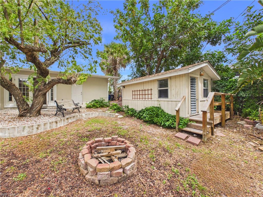 TROPIC ISLES - Residential