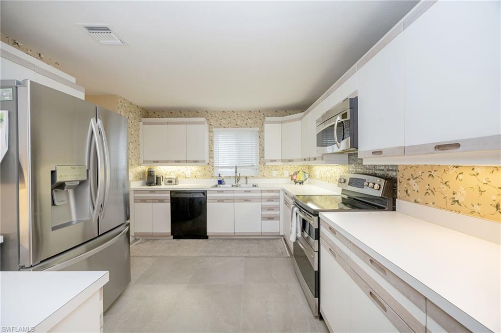 EAGLE CREEK - Residential