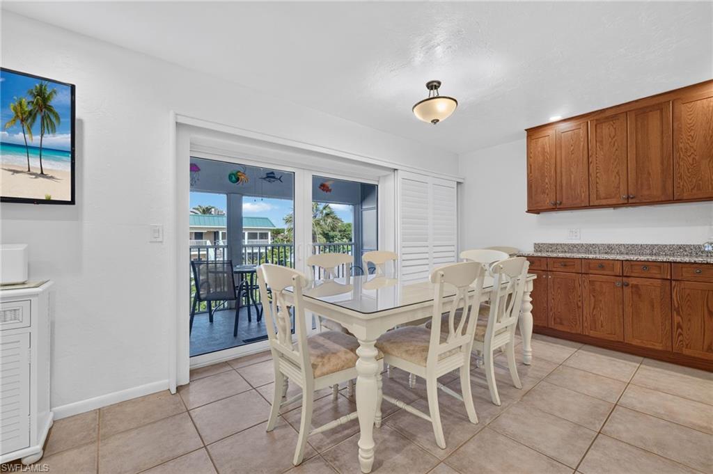 SANIBEL ARMS WEST CONDO - Residential