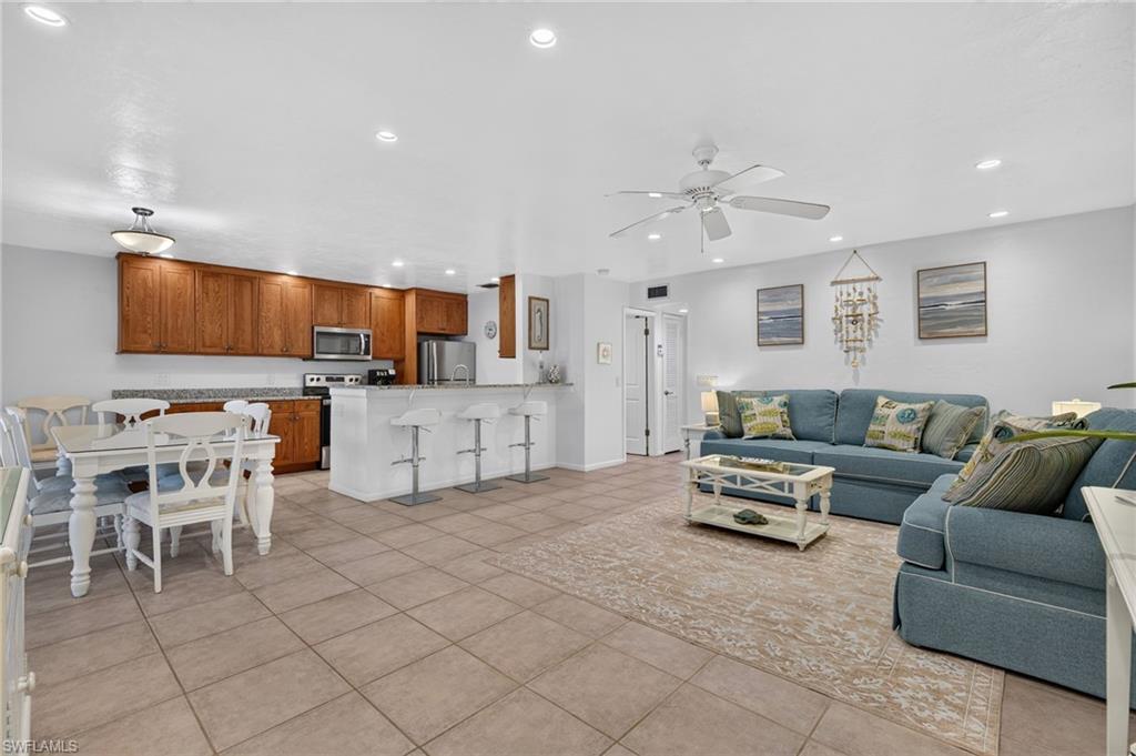 SANIBEL ARMS WEST CONDO - Residential