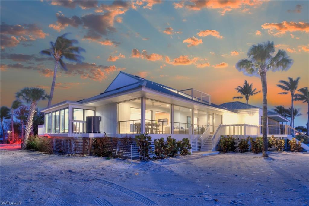 BEACH HOMES - Residential