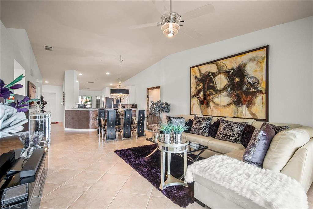 HERITAGE BAY - Residential
